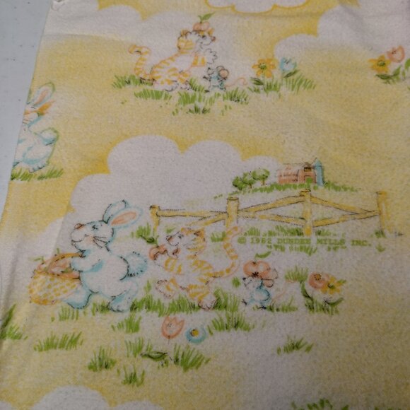 Vintage Dundee Receiving Blanket Yellow White Clouds Blue Teddy Bear Bunny Cat - Picture 14 of 16